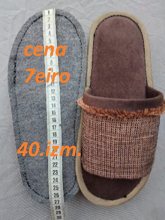 Unisex vaļējās 40. izm.