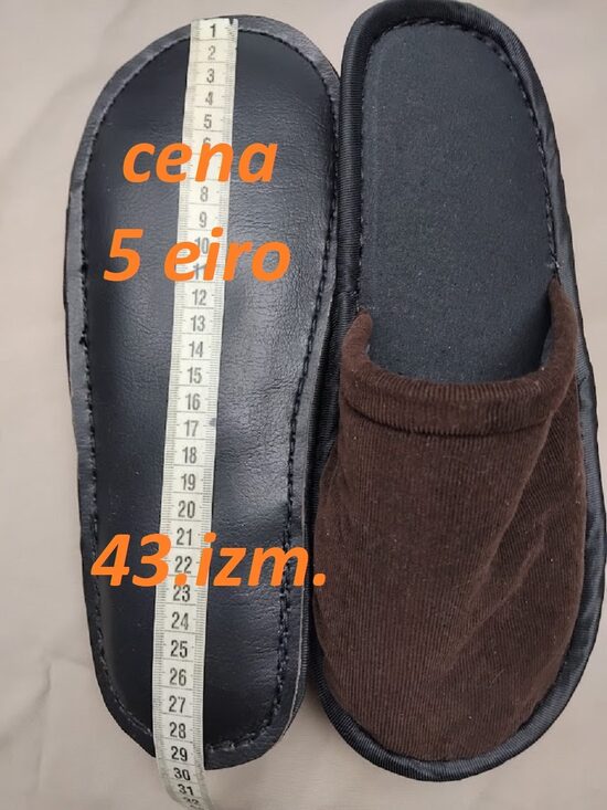 Parastās- lētās 43.izm.  