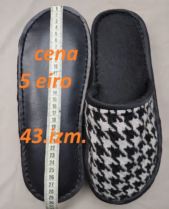 Parastās- lētās 43.izm.