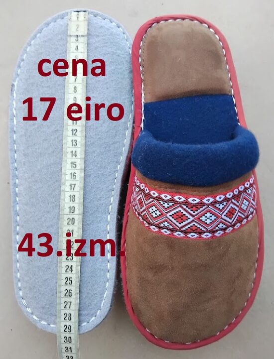 Dabīgo materiālu čības. 43.izm.