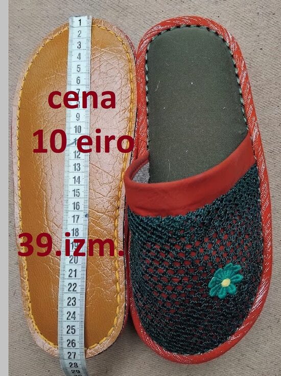 Ekskluzīvās ar rotājumu. 39.izm. 