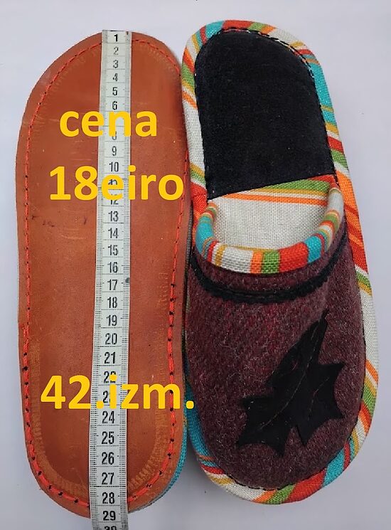 Dabīgo materiālu čības. 42.izm.