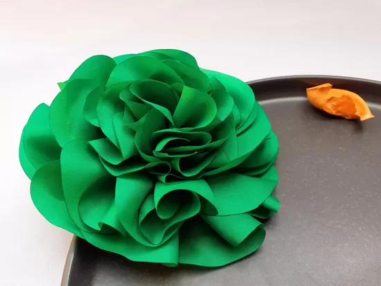 Zīda hortenzijas ziedu sakta 